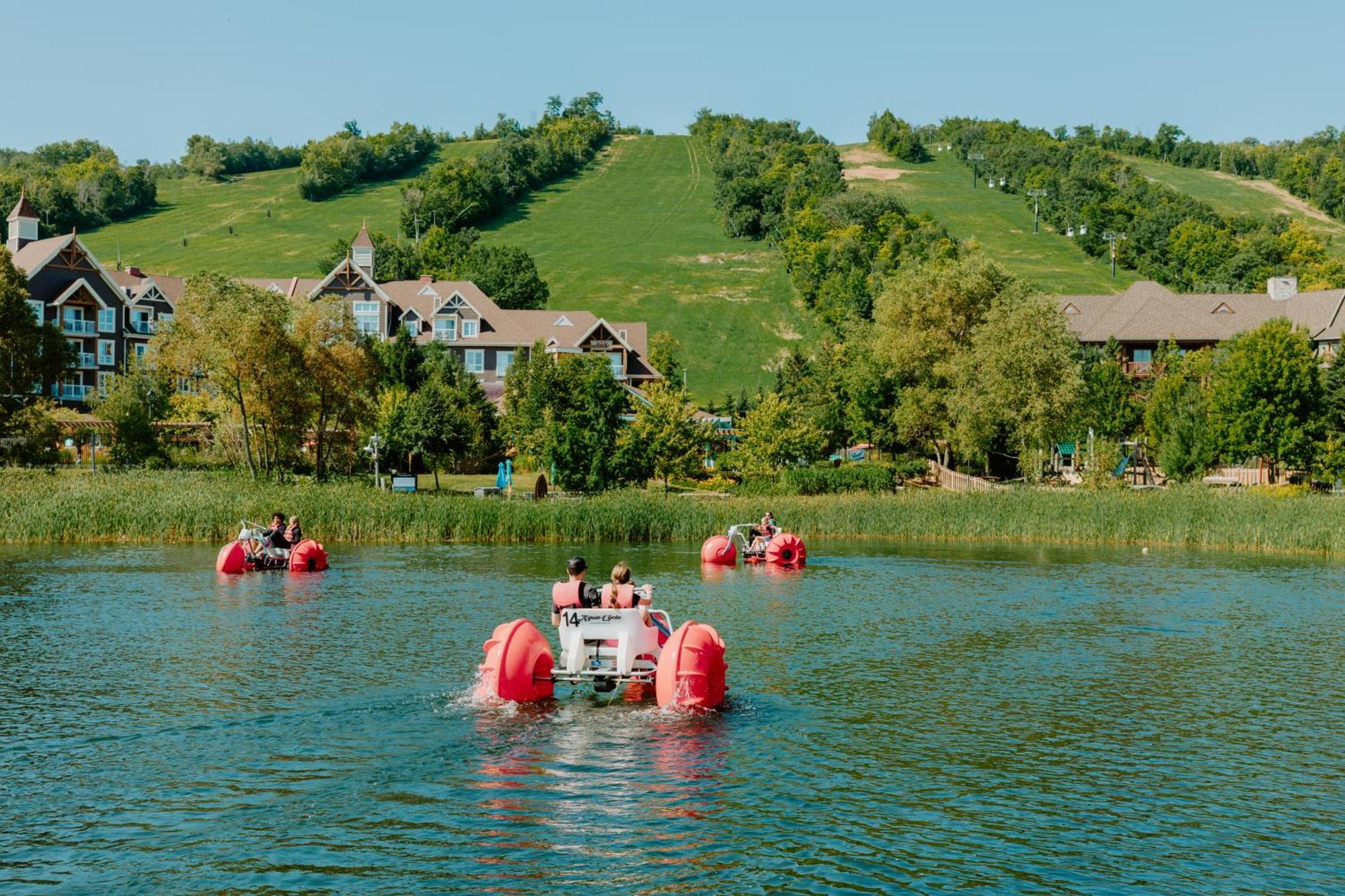 Blue Mountain Resort Village Suites Блу-Маунтинс Экстерьер фото